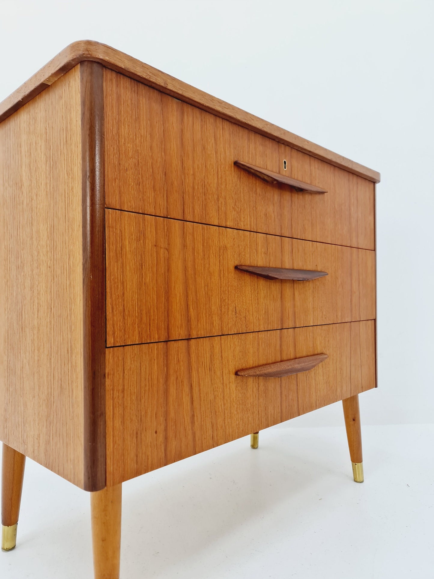 Midcentury danish design chest of drawers / drawer dresser /3 drawers cabinet, 1960s