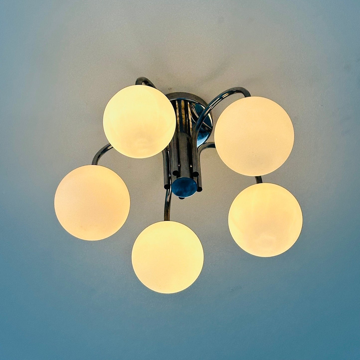 Chrome-plated Atomic Sputnik chandelier with white glass balls, Temde, Switzerland 1970s