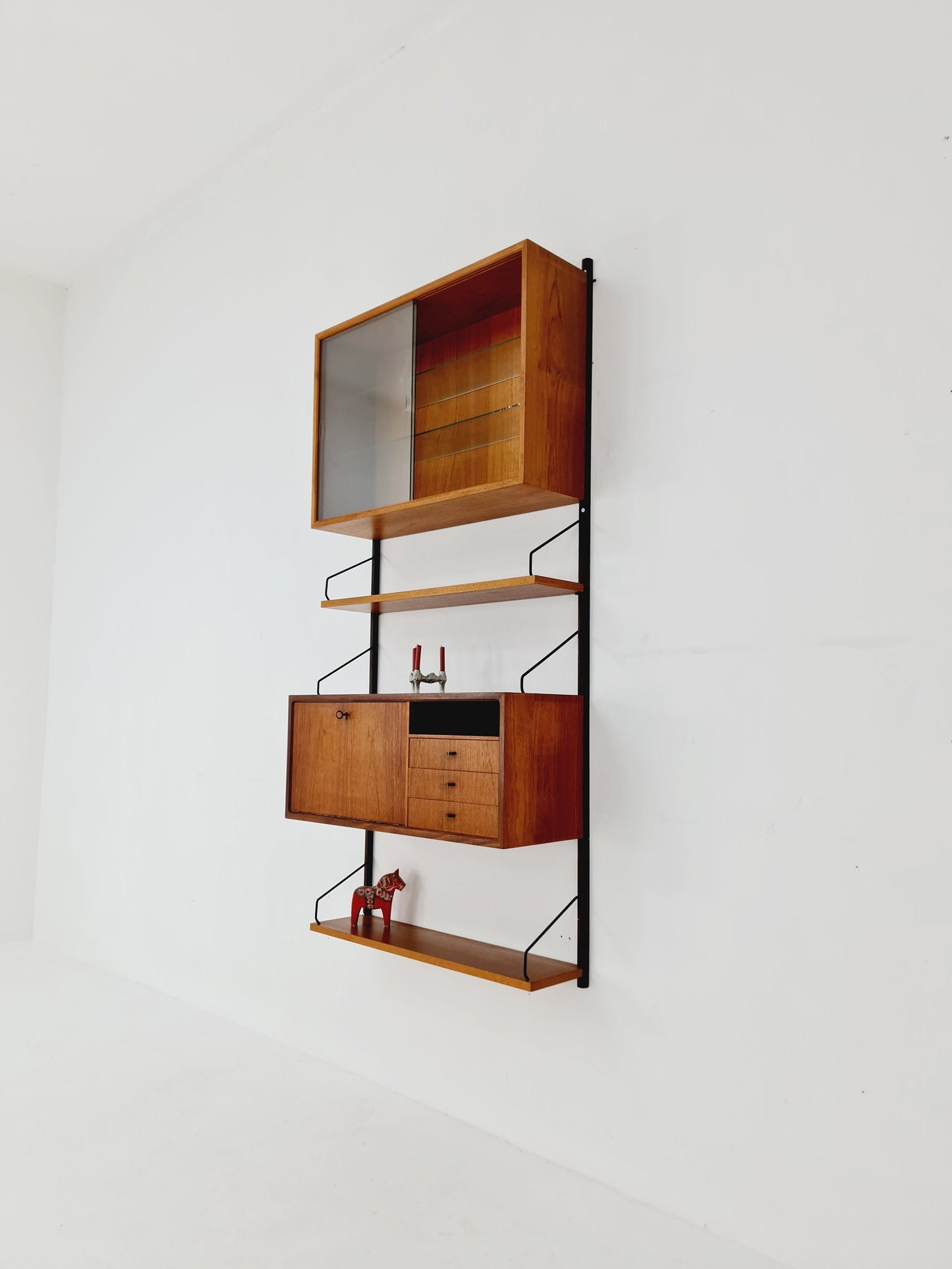 Mid century Danish Teak single Wall Unit with bar cabinet & Showcase by Poul Cadovius for Royal Denmark, 1960s