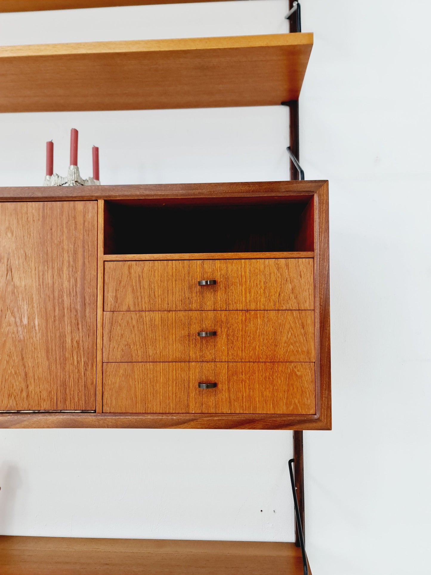Mid century Danish Teak single Wall Unit with bar cabinet & Showcase by Poul Cadovius for Royal Denmark, 1960s