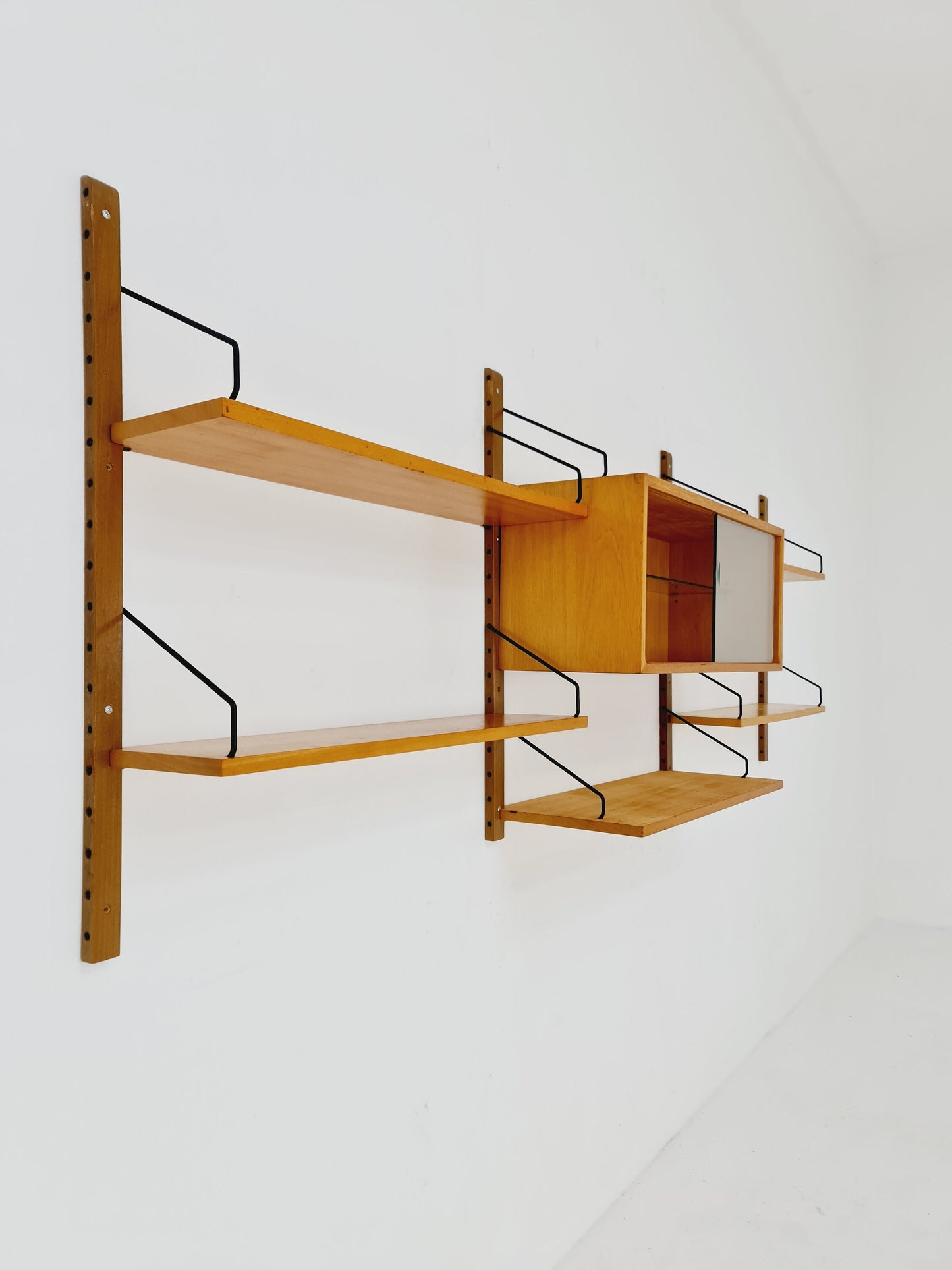 Mid century Danish Oak Wall Unit with Showcase by Poul Cadovius for Royal Denmark, 1960s