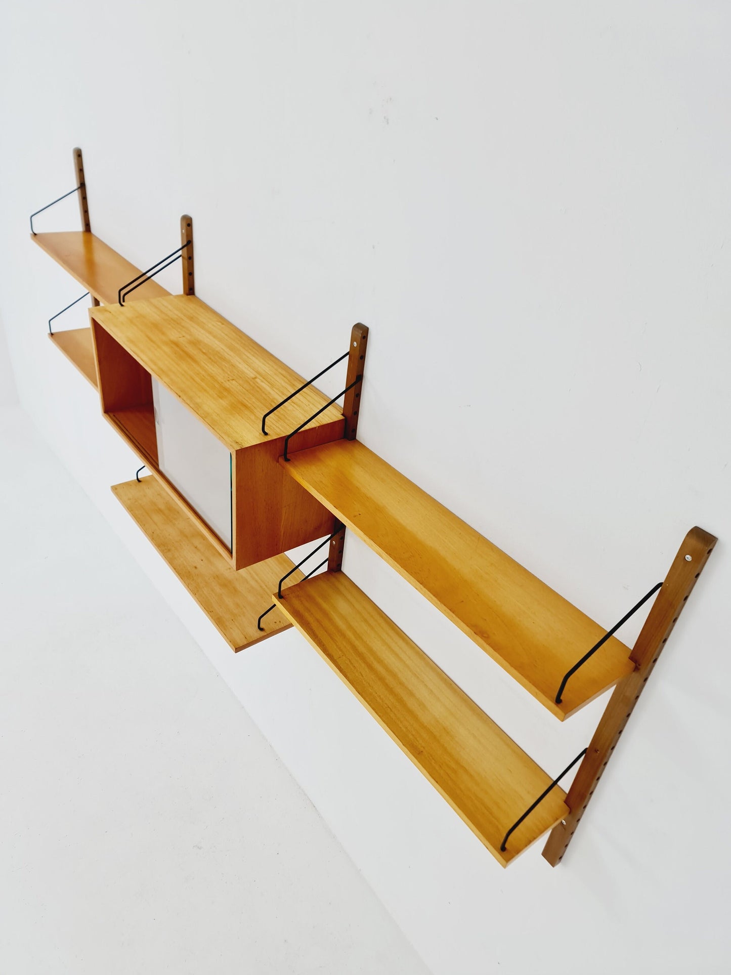 Mid century Danish Oak Wall Unit with Showcase by Poul Cadovius for Royal Denmark, 1960s