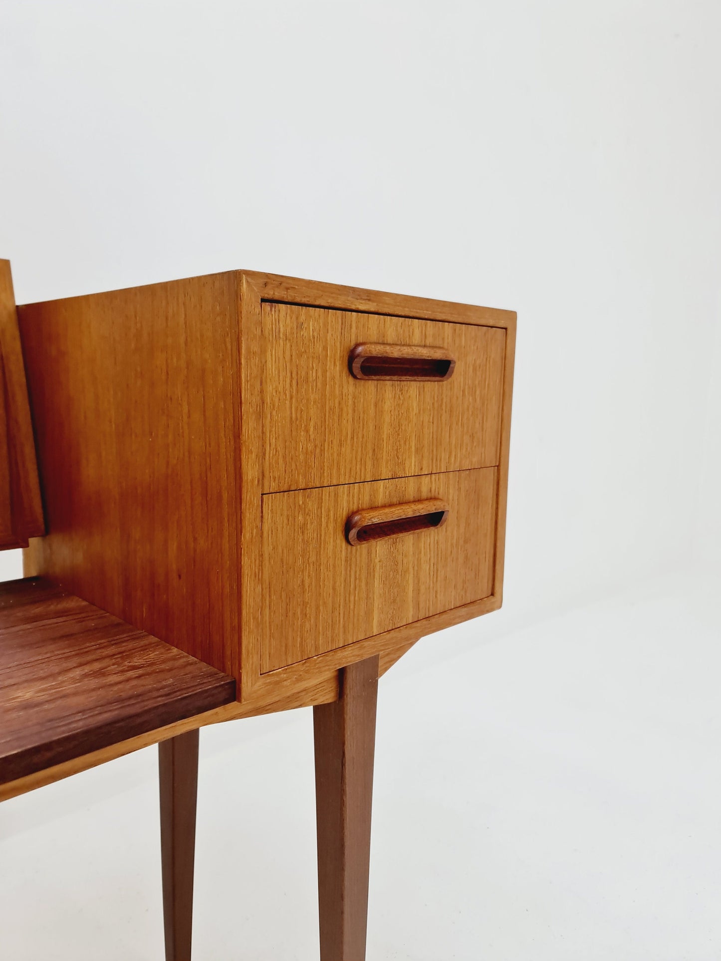 Mid Century Modern Danish Teak vanity table/ make up table by Ateljé glas och trä, Hovmantorp, 1960s