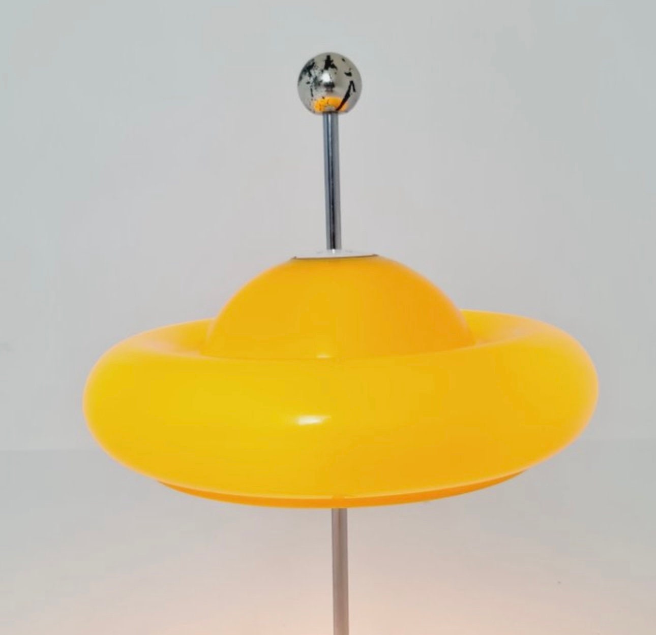 Mid century space age mushroom table lamp by Markolini Italy 1980s