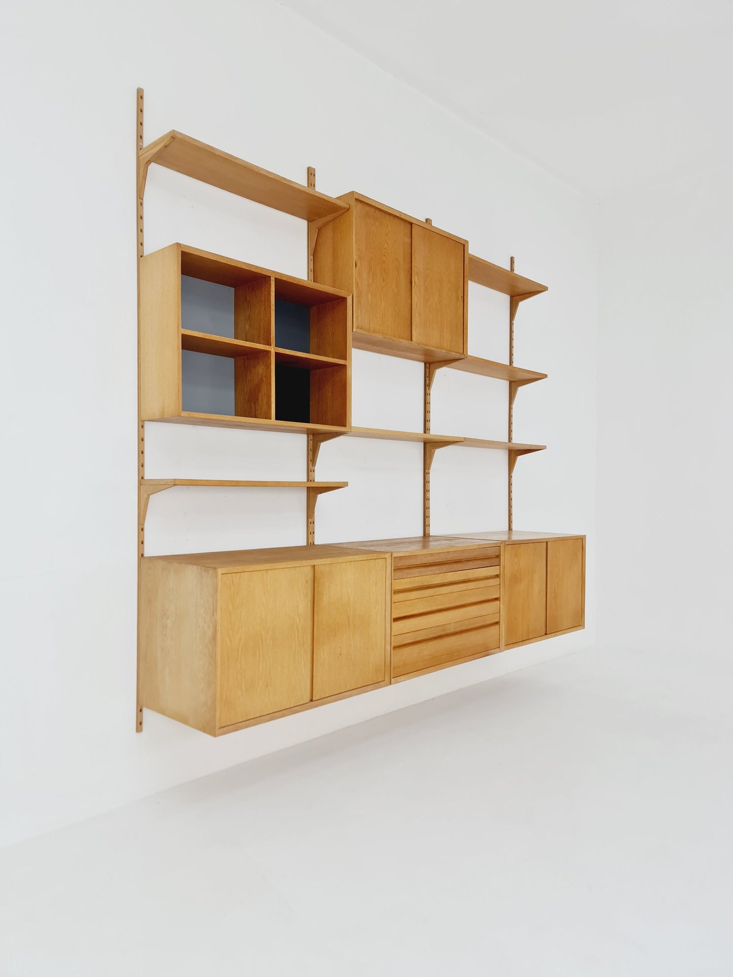 Big Mid century Danish Oak Wall Unit with 5 cabinets by Poul Cadovius for Cado, Denmark, 1960s