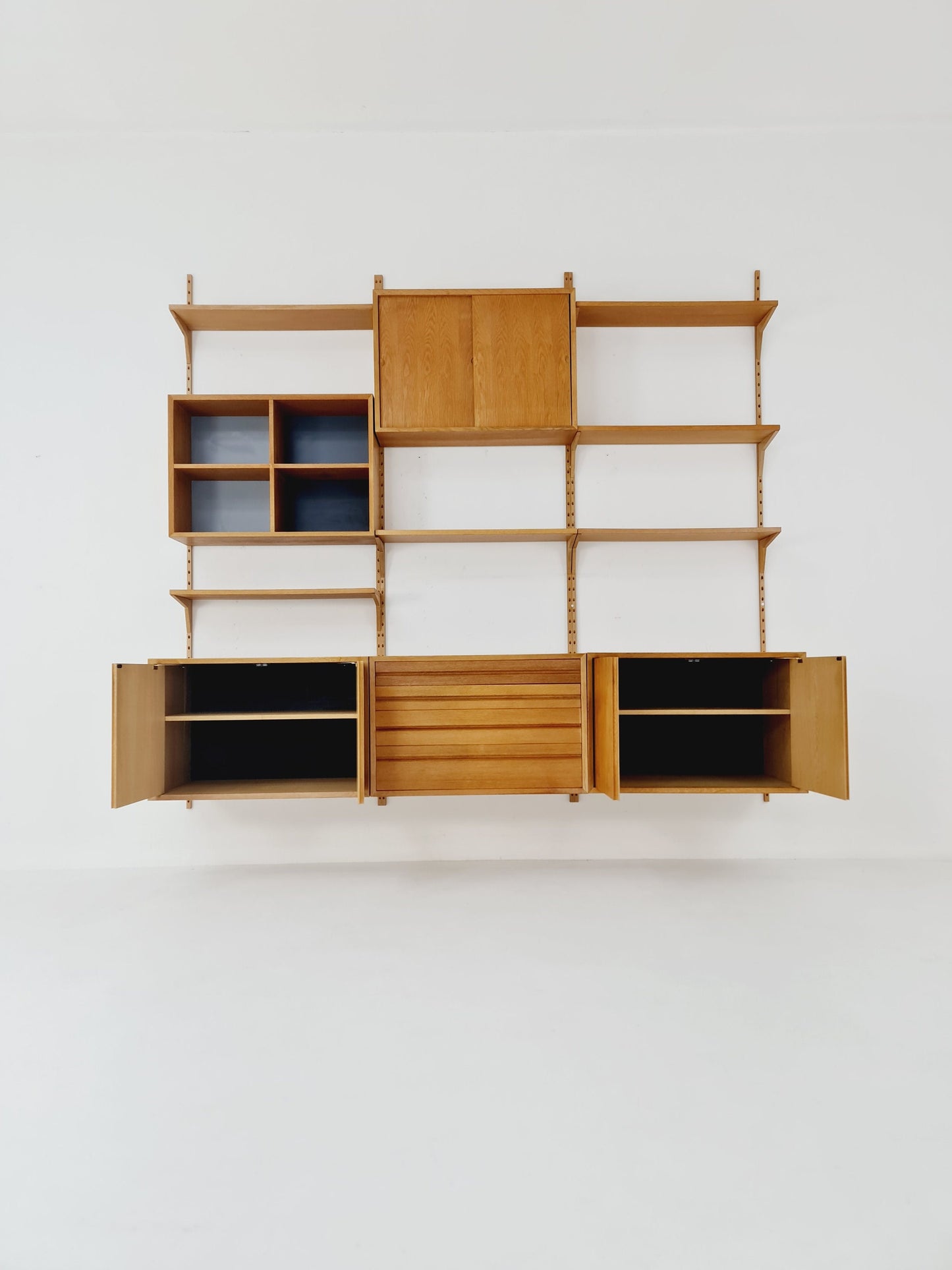 Big Mid century Danish Oak Wall Unit with 5 cabinets by Poul Cadovius for Cado, Denmark, 1960s