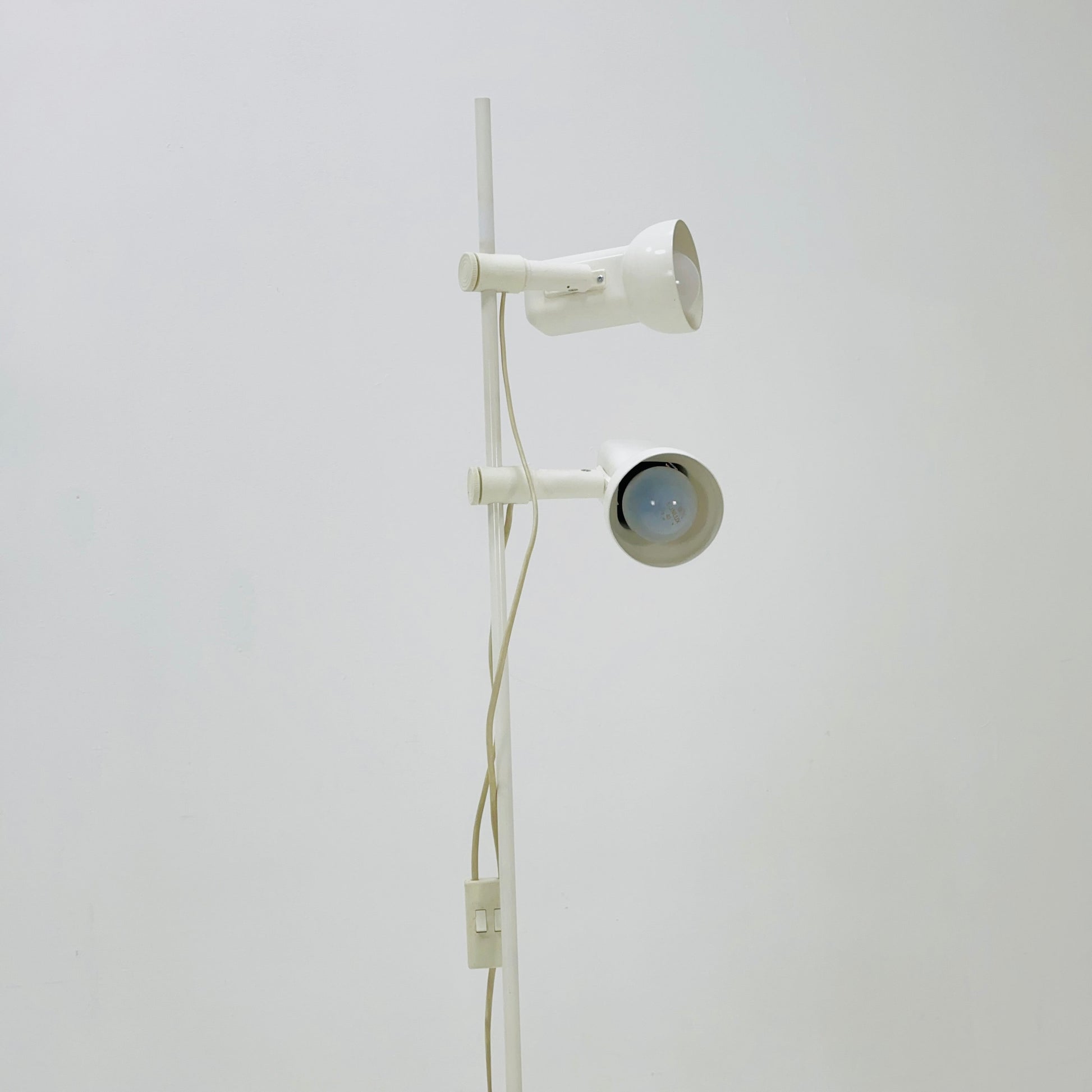 Space Age white / Cream Twin Spot Adjustable Floor Lamp, 1970s