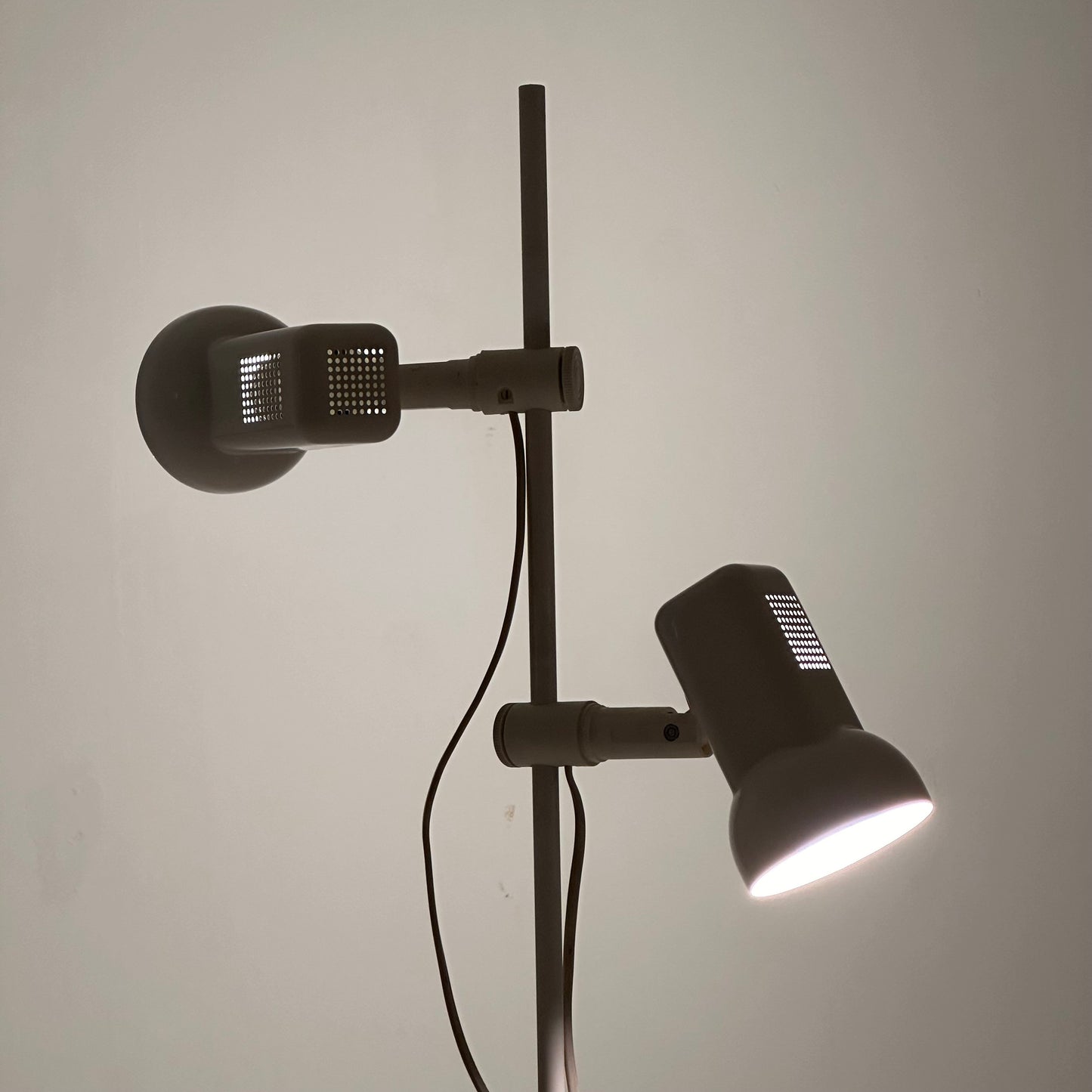 Space Age white / Cream Twin Spot Adjustable Floor Lamp, 1970s