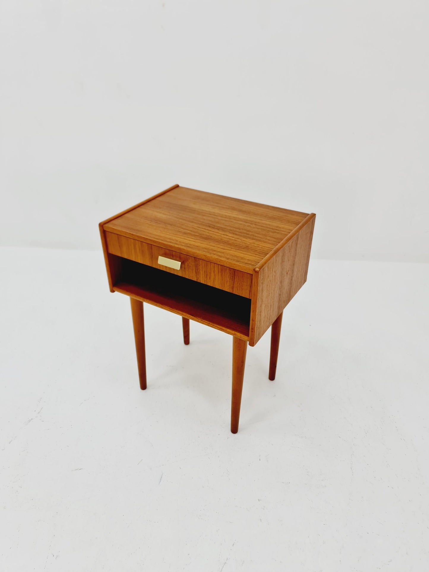 Mid century Scandinavian teak side table / bedside table, 1960s