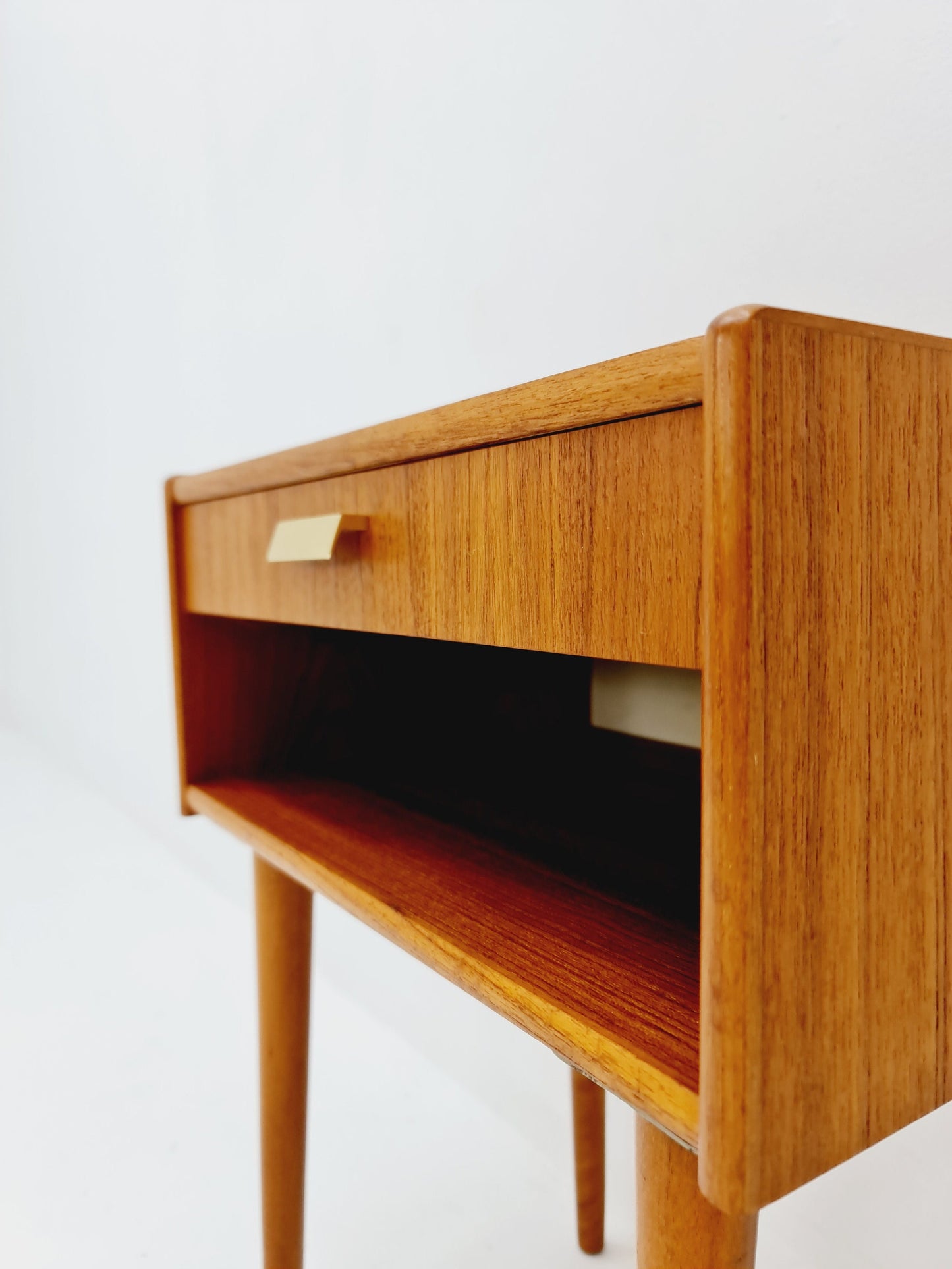 Mid century Scandinavian teak side table / bedside table, 1960s