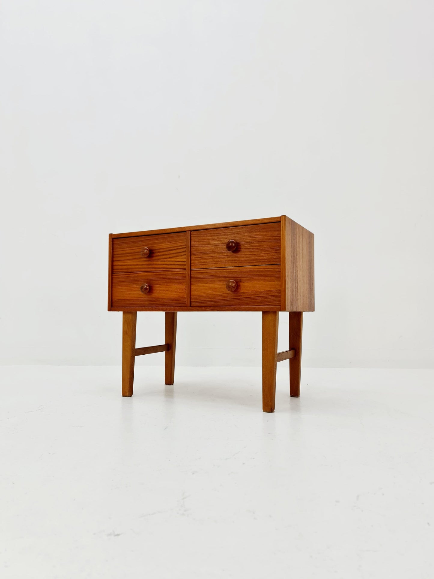 Small Midcentury danish teak chest of drawers, 4 drawers, 1960s