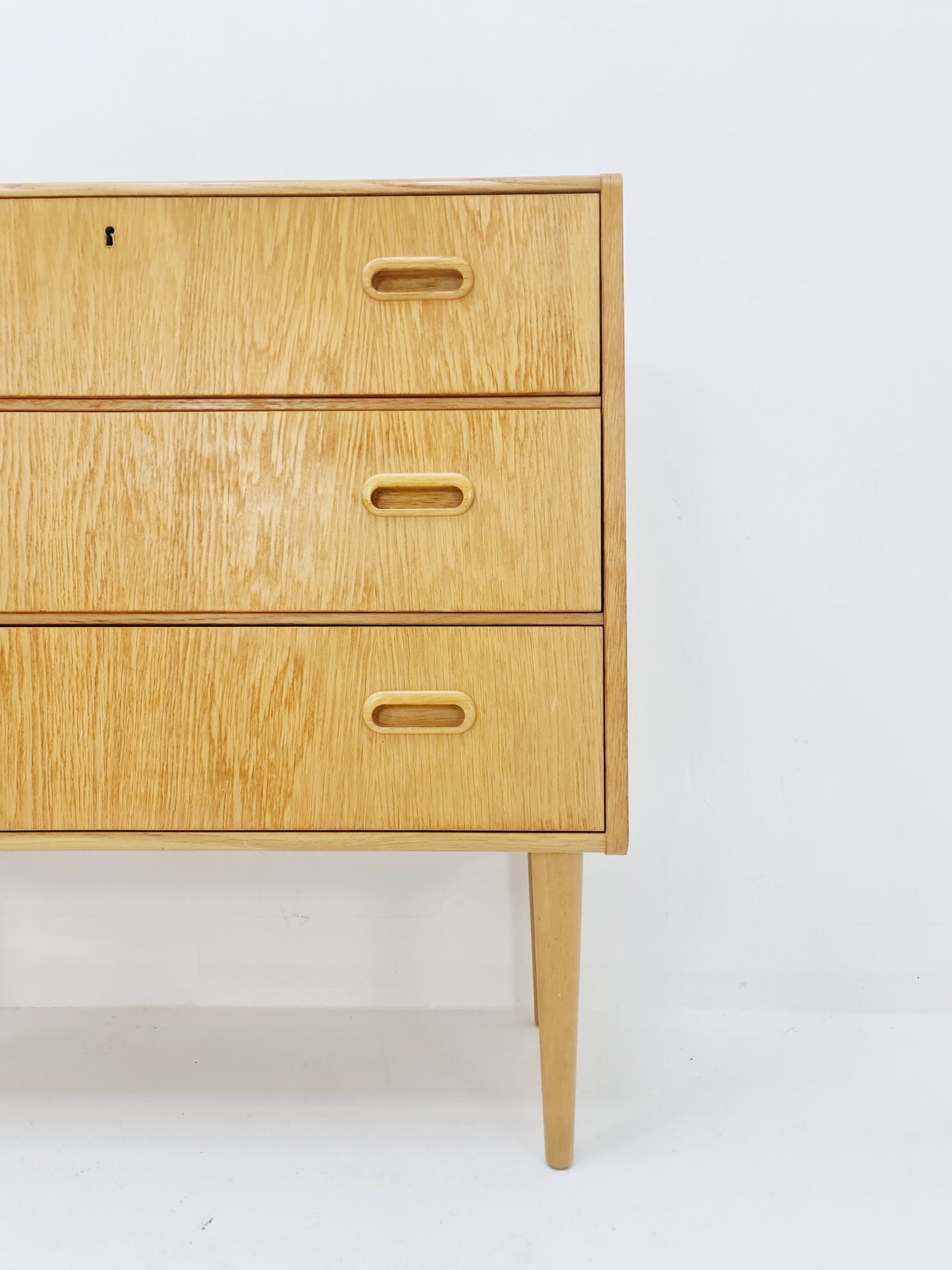 Midcentury danish design chest of drawers / drawer dresser /3 drawers cabinet, 1960s