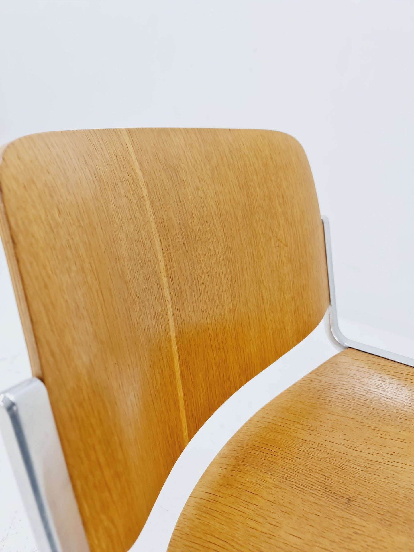 1 of 5 1960s Italian Castelli Chairs by Giancarlo Piretti
