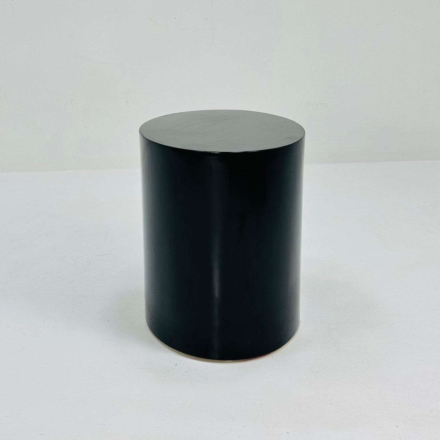 Space age Gloss Black oval shape end table /side table 1970s