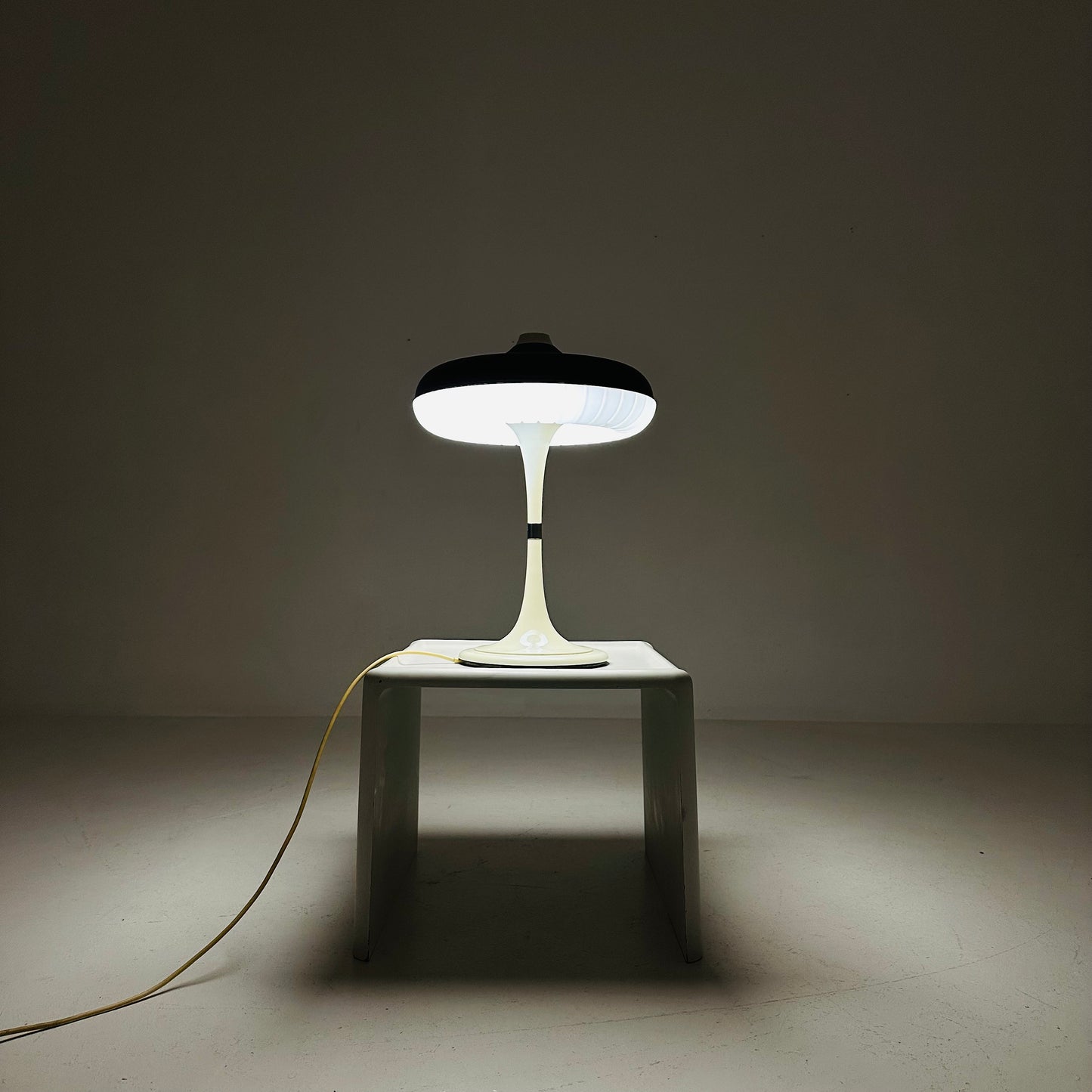 Space Age Vintage Mushroom Table Lamp Siform from Siemens Germany, 1960s