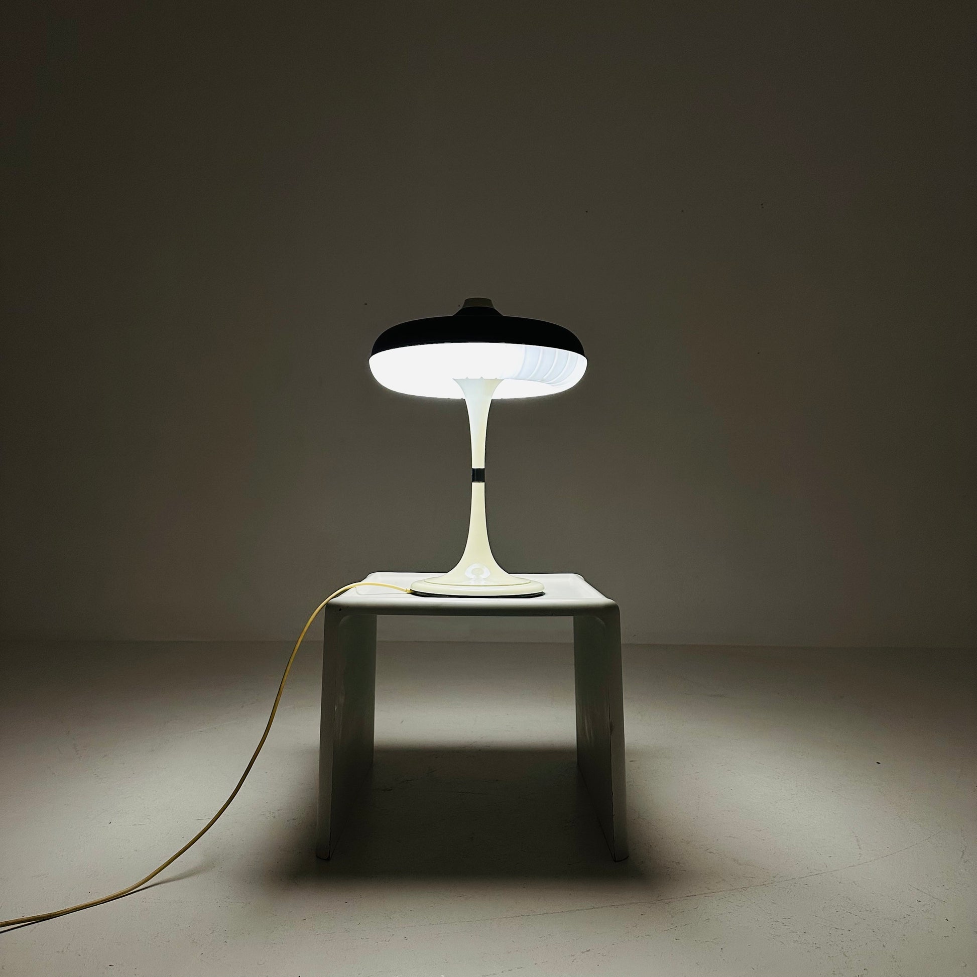 Space Age Vintage Mushroom Table Lamp Siform from Siemens Germany, 1960s