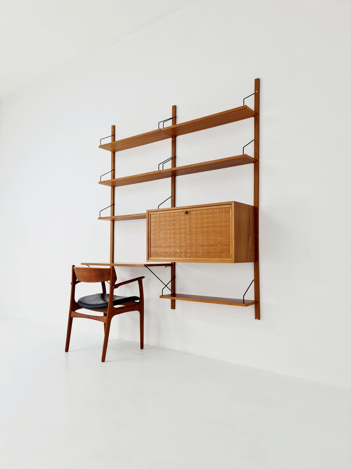 Mid century Danish Teak Wall Unit with bar cabinet & Desk by Poul Cadovius for Royal,Denmark, 1960s