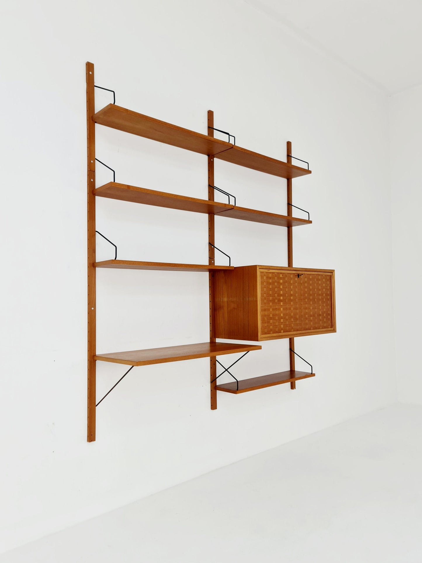 Mid century Danish Teak Wall Unit with bar cabinet & Desk by Poul Cadovius for Royal,Denmark, 1960s