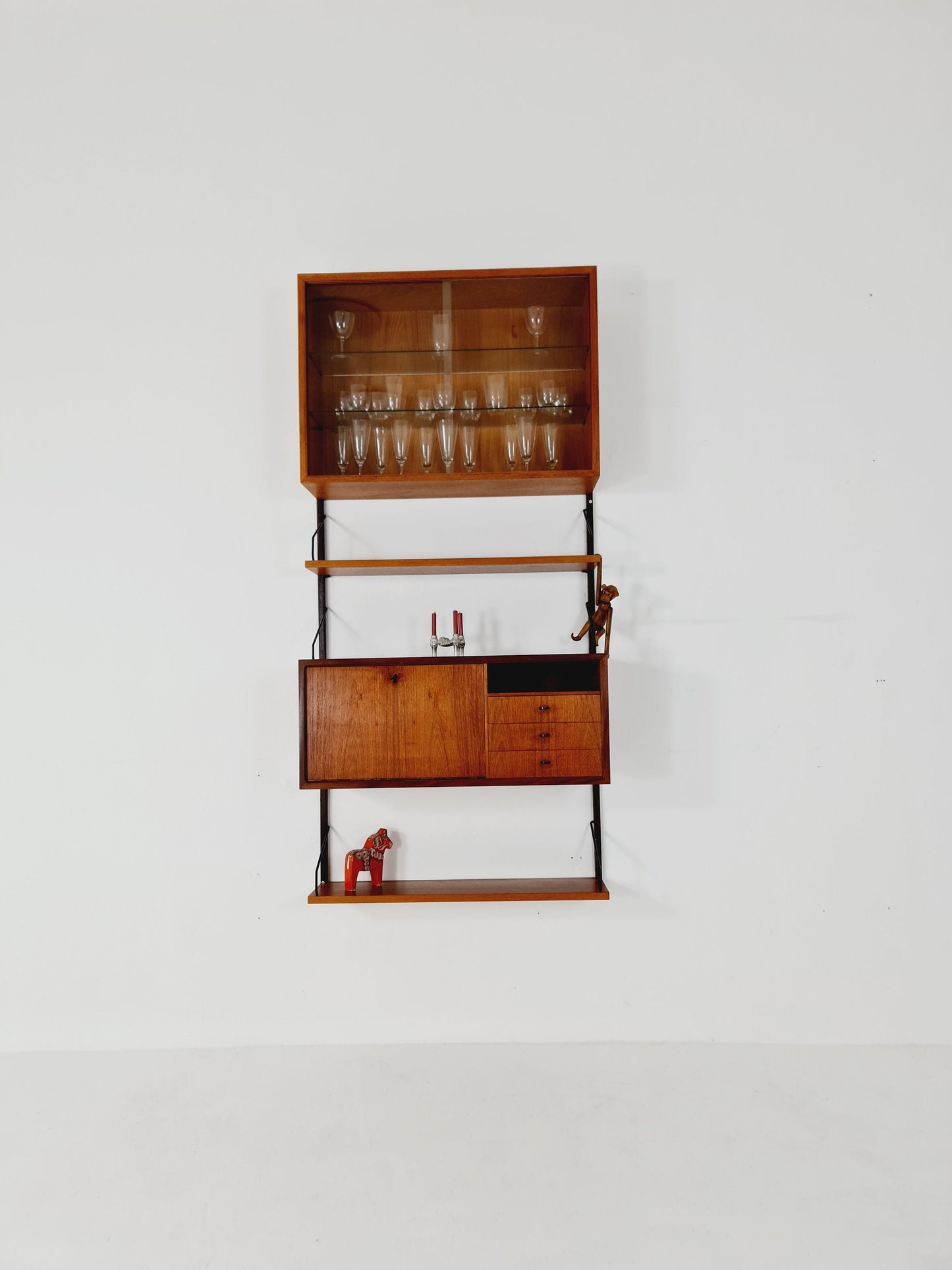 Mid century Danish Teak single Wall Unit with bar cabinet & Showcase by Poul Cadovius for Royal Denmark, 1960s