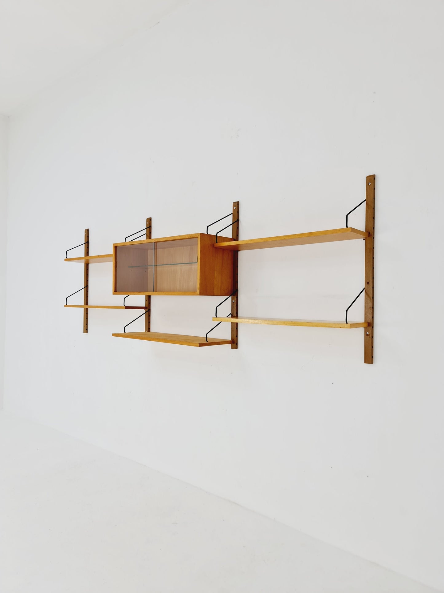 Mid century Danish Oak Wall Unit with Showcase by Poul Cadovius for Royal Denmark, 1960s
