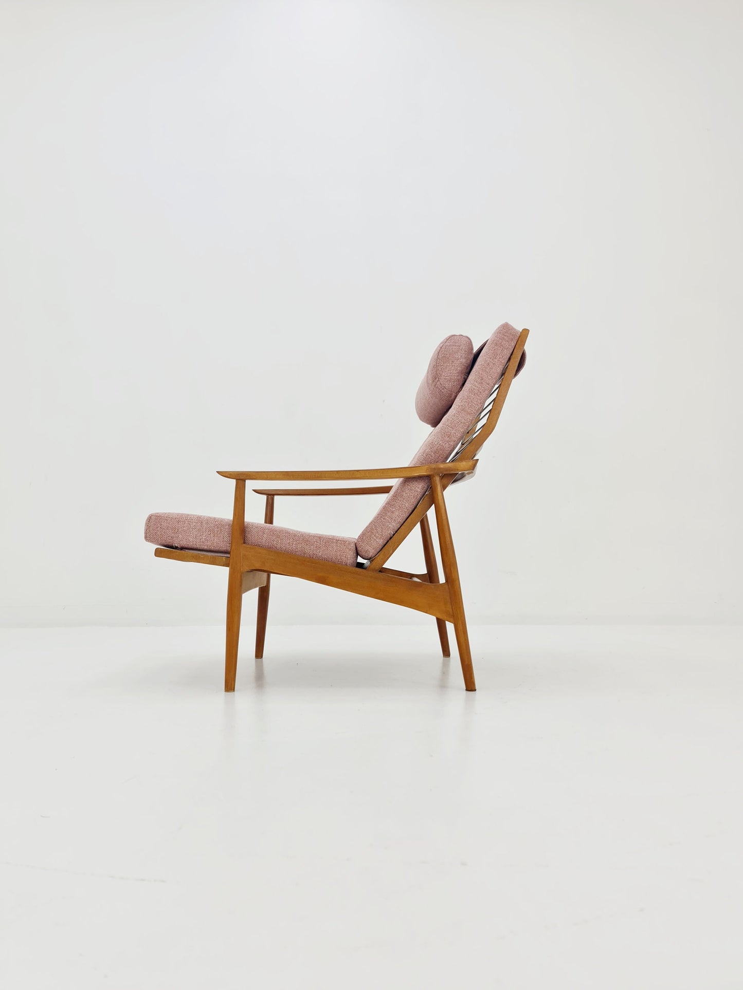 Mid-century German lounge armchair, 1960s