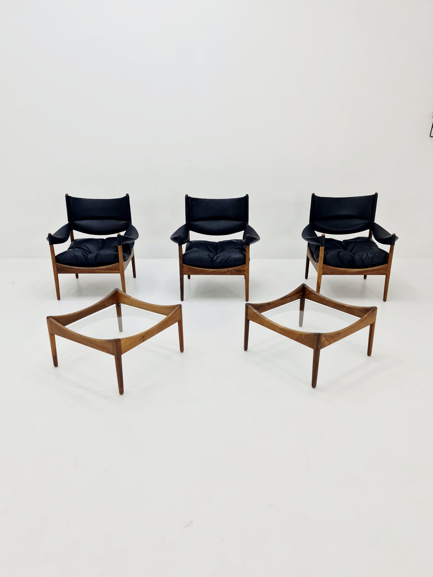 1 of 5 Mid-Century Danish rosewood arm Chair, table by Kristian Vedel “Modus” for Willadsen Møbelfabrik, 1960s