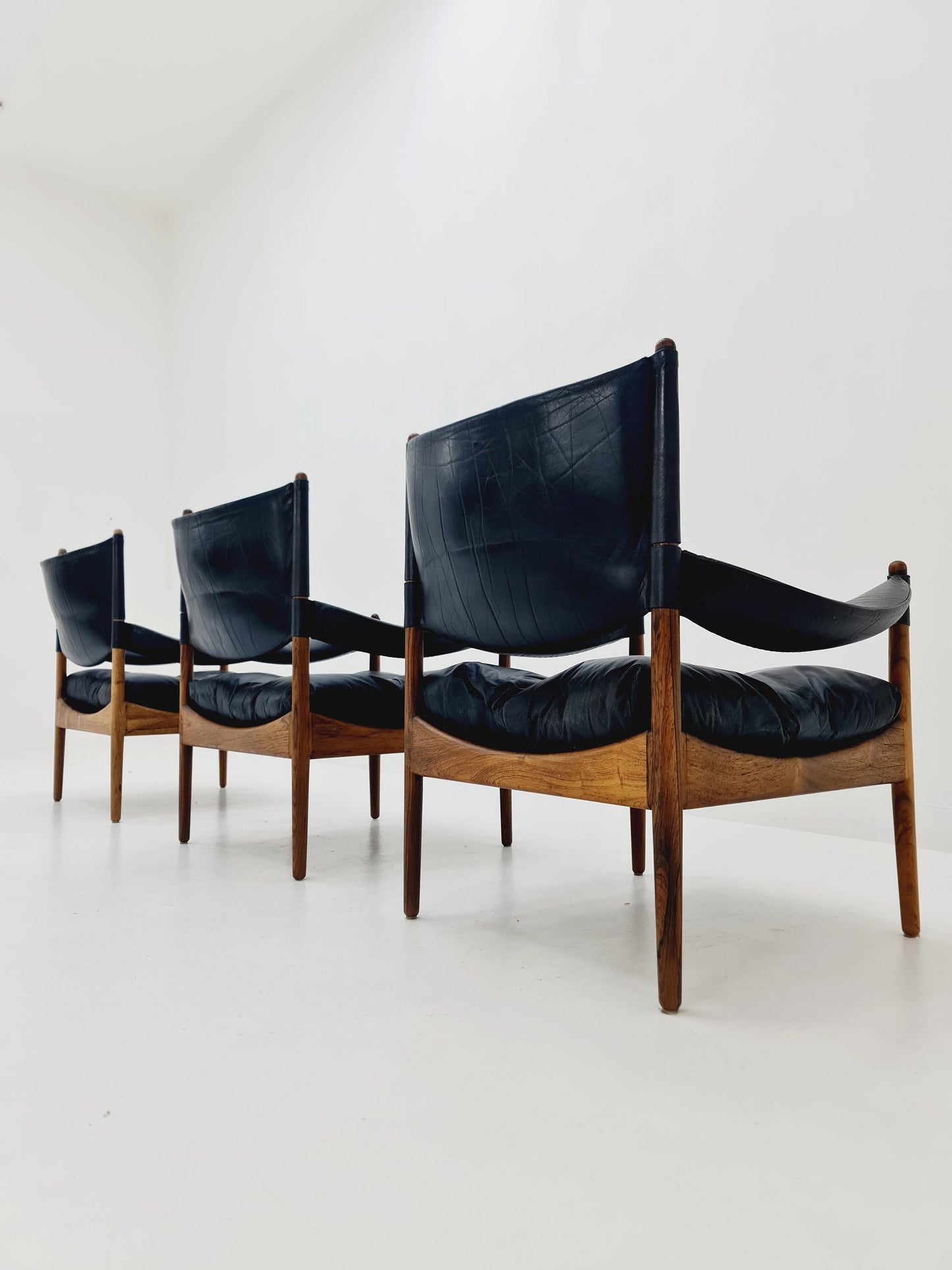1 of 5 Mid-Century Danish rosewood arm Chair, table by Kristian Vedel “Modus” for Willadsen Møbelfabrik, 1960s
