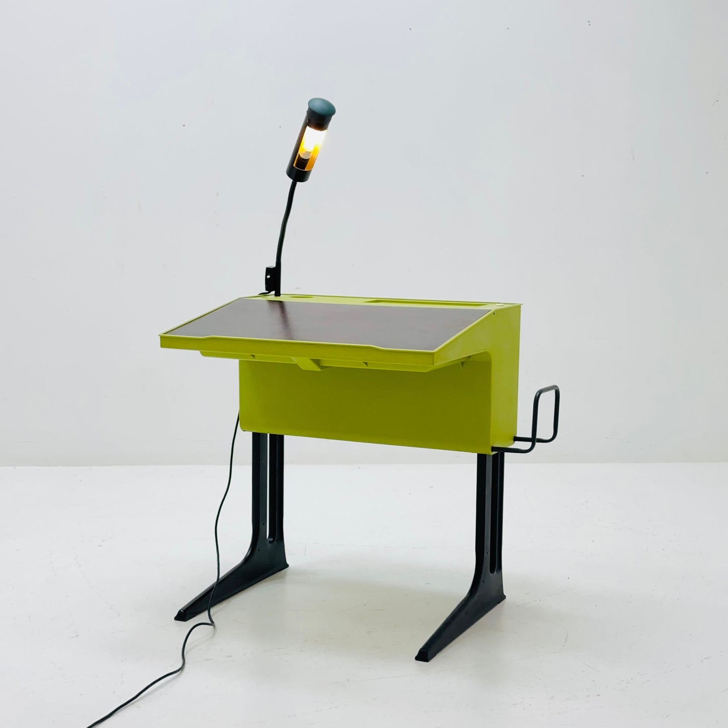 Space Age Desk in Green by Luigi Colani for Flötotto Germany 1970s