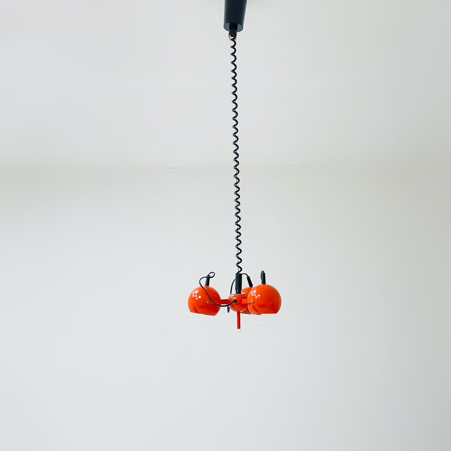 Mid-century Spaceage Orange eyeball pendant lamp, Italy 1970s