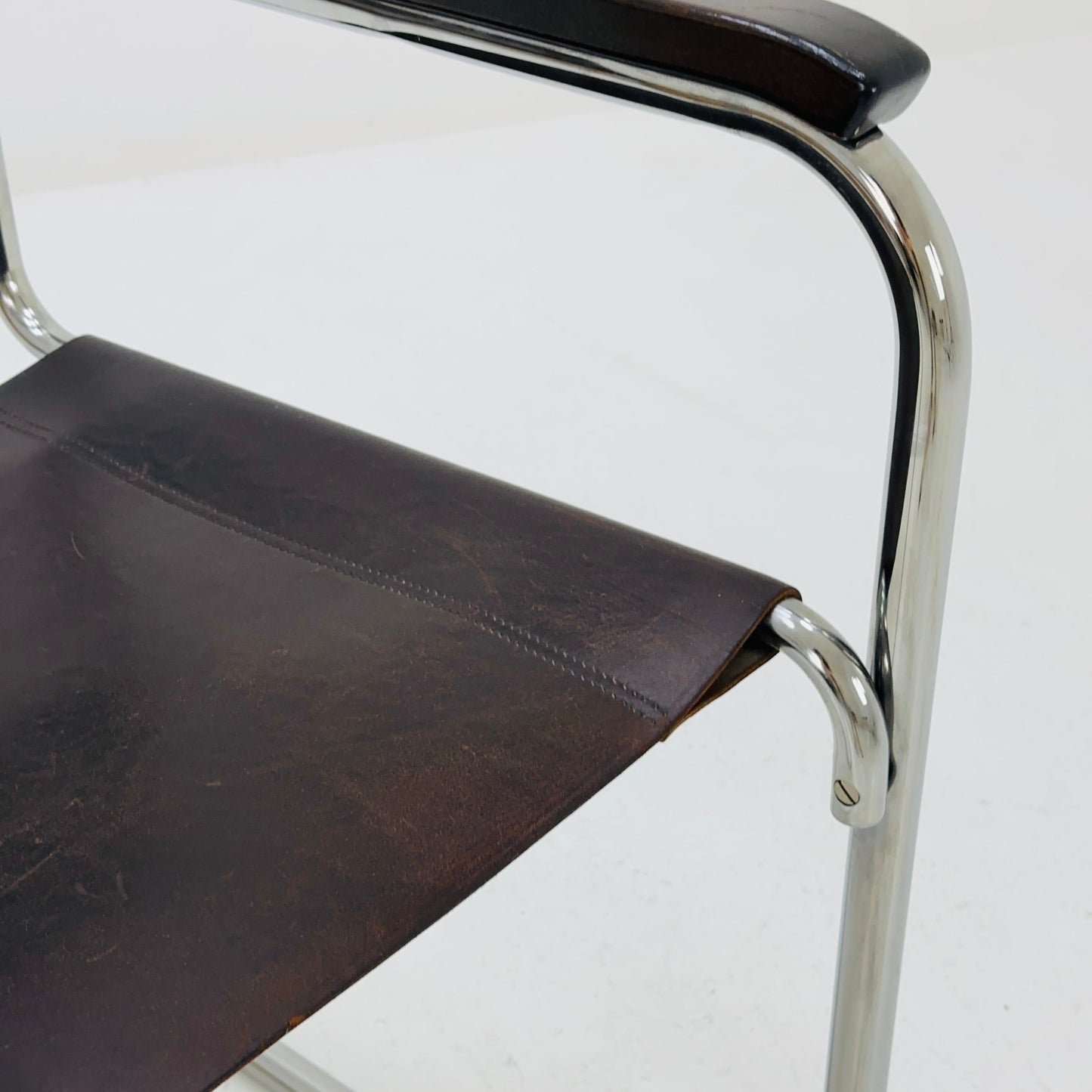 Set of 4 Bauhaus brown leather iconic armchairs by mart Stam for Thonet 1980s