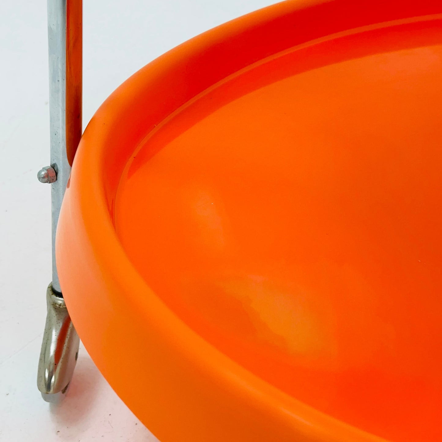 Space Age oval Vintage Orange Plastic Chromed Bar Cart/trolley 1970s, Italy
