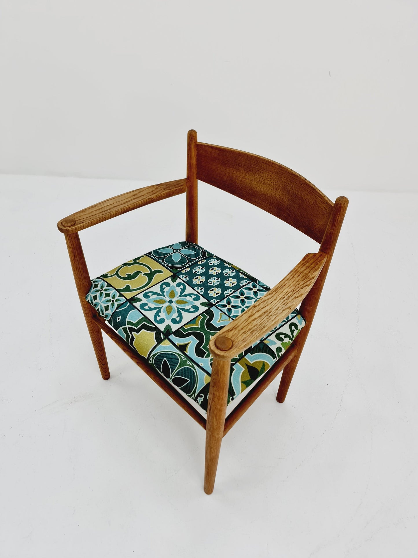 Mid century Danish oak chair ch 36 by Hans Wegner, 1960s