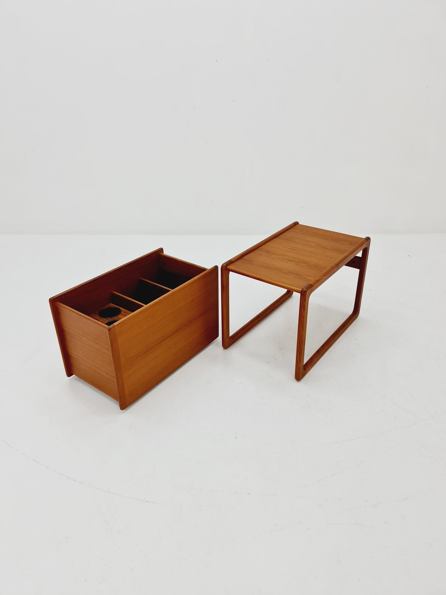 Mid century Danish teak nesting side table & bar Model DK-7480 by Kai Kristiansen for Vildbjerg Møbelfabrik ApS - 1960s