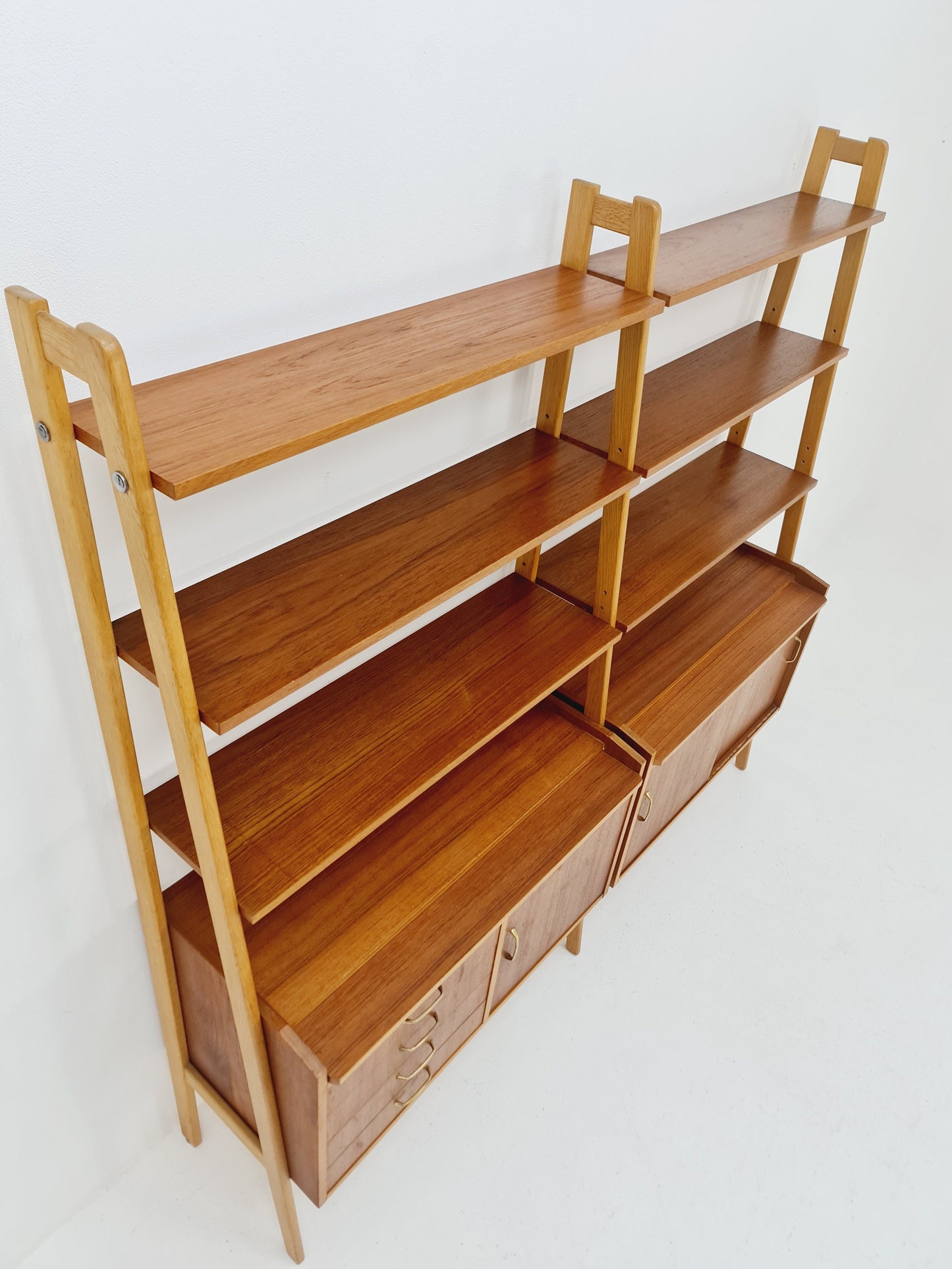 Scandinavian Desk bokshelf bookcase teak by Bengt Ruda for Nordiska kompaniet, 1960s