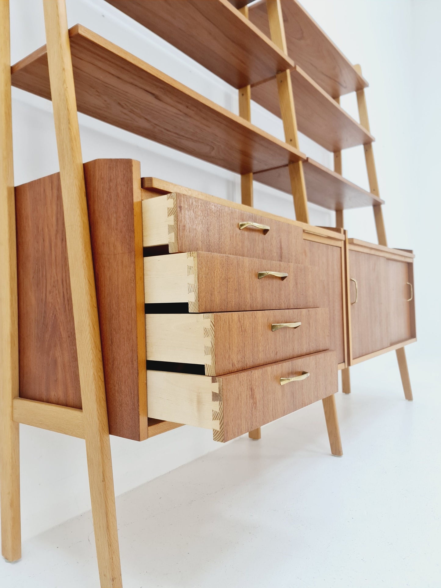 Scandinavian Desk bokshelf bookcase teak by Bengt Ruda for Nordiska kompaniet, 1960s