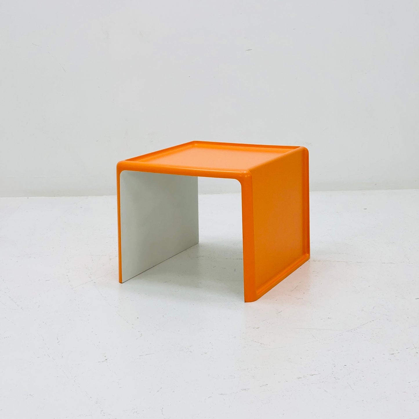 Space age orange white Nesting table by Peter Ghyczy, 1960s