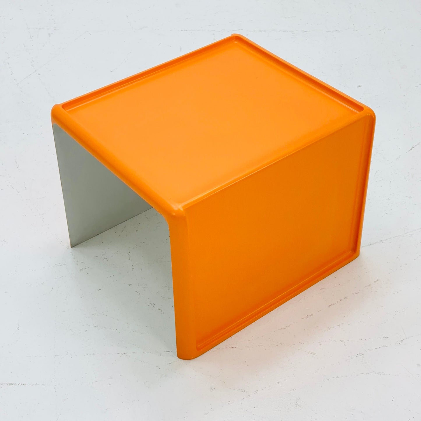 Space age orange white Nesting table by Peter Ghyczy, 1960s
