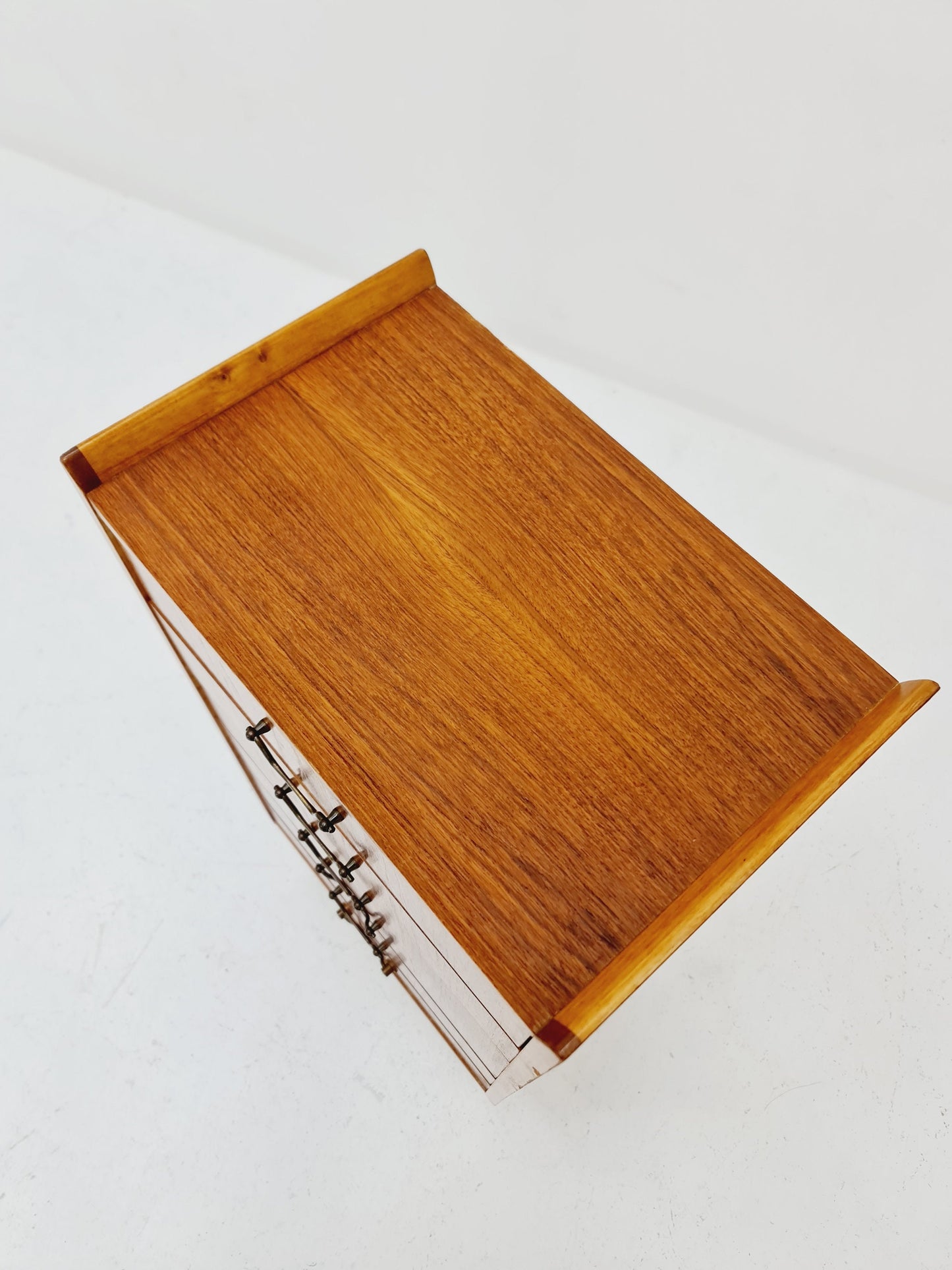 Small Midcentury Danish teak chest of drawers /tallboy /6 drawers cabinet, 1960s