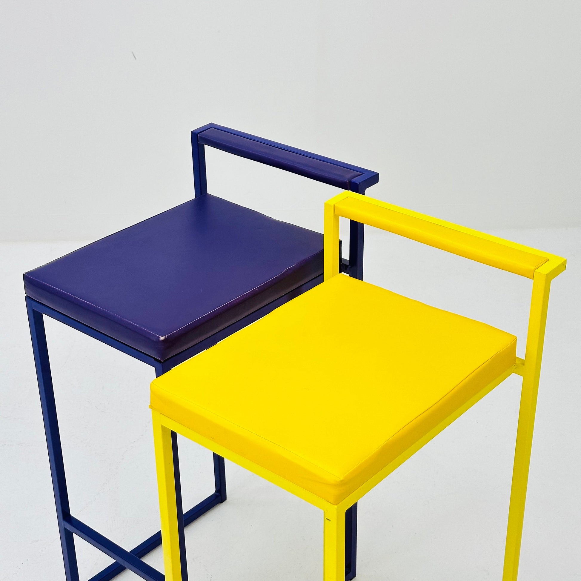 set of 2 Space age bar stools in purple and yellow 1970s