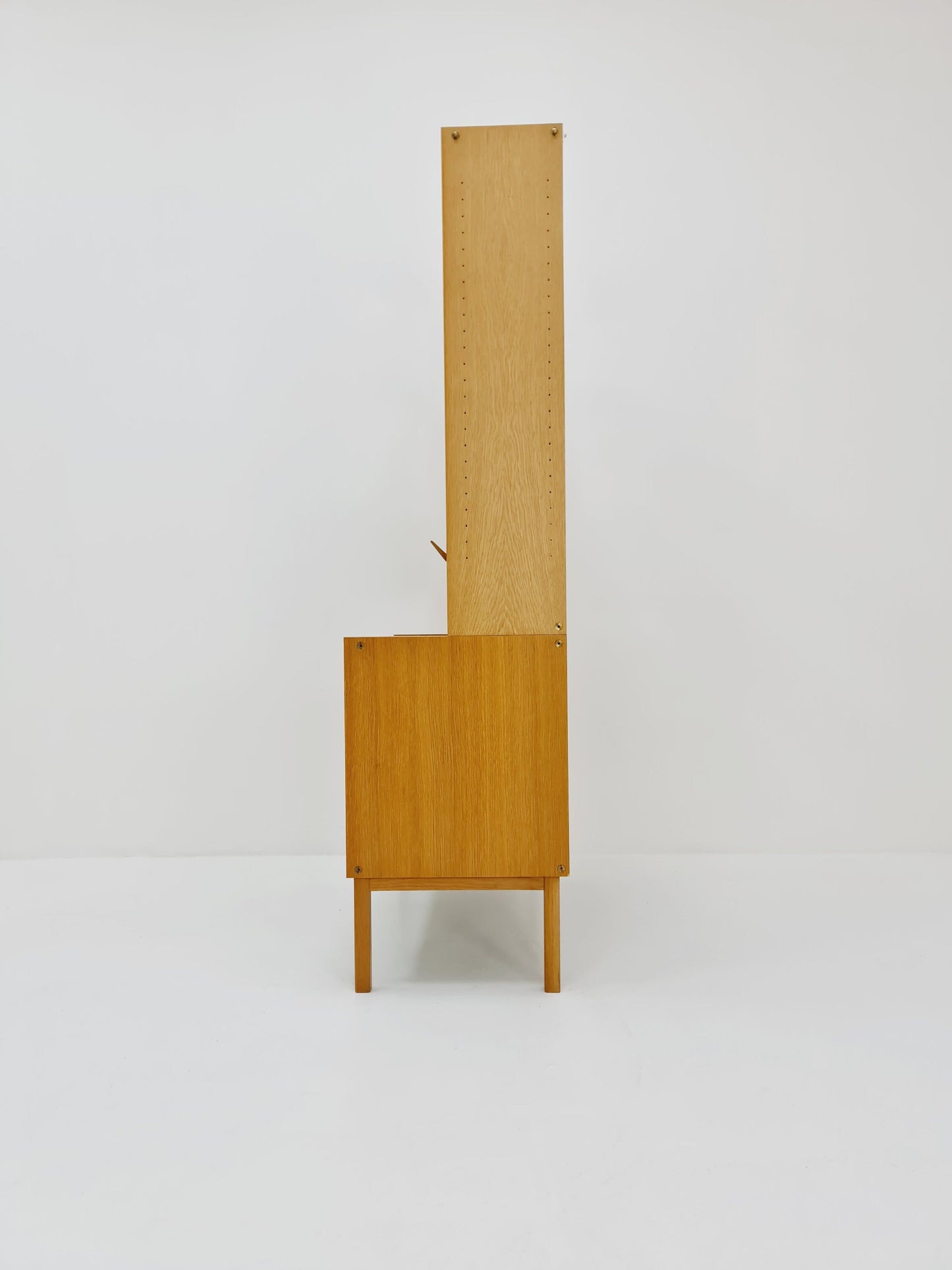 Swedish vintage book case with news Papper shelf oak by Fridhagen for Bodafors, 1960s