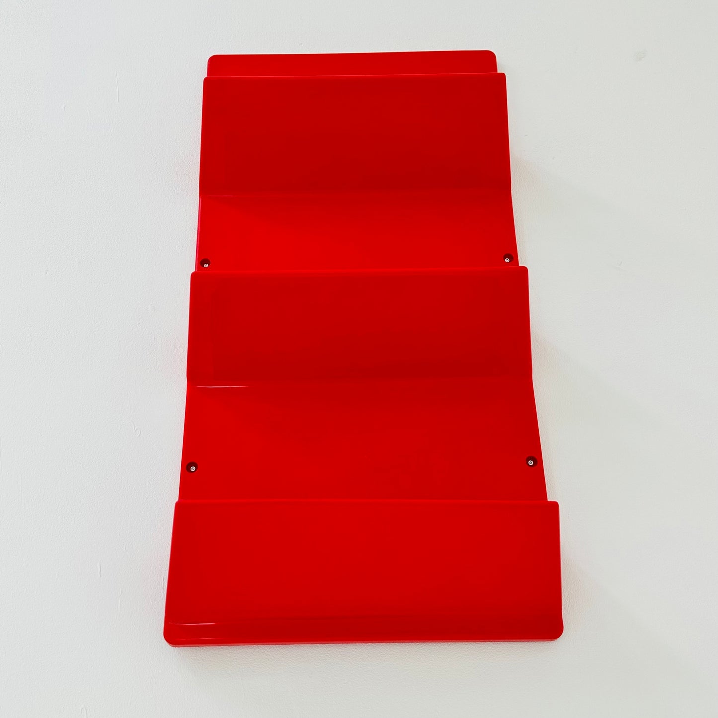 Space age Ikea red ‘Kämpe’ wall shelf 1970s