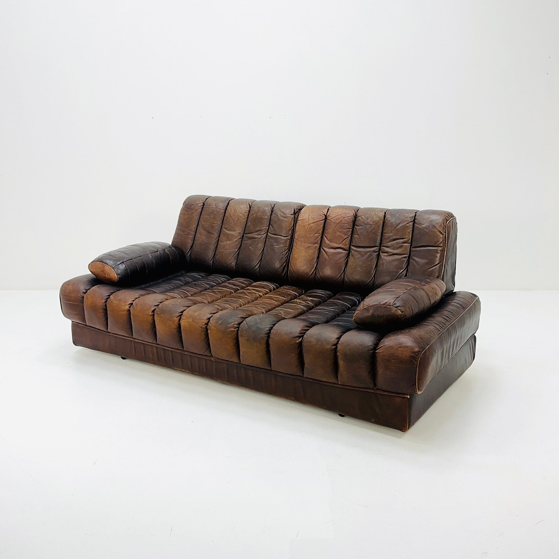 Mid century Sofa bed Ds 85 from De Sede Switzerland 1960s