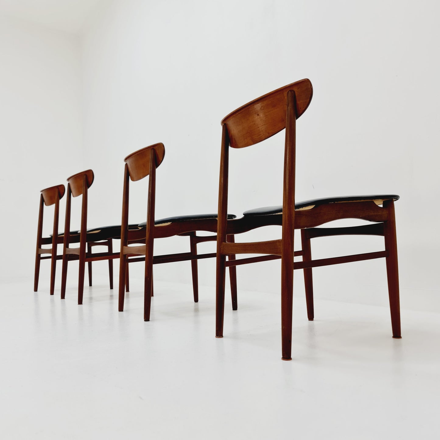 MidCentury Danish Teak Dining Chairs By E.W Bach For Skovby , 1960s, set of 4
