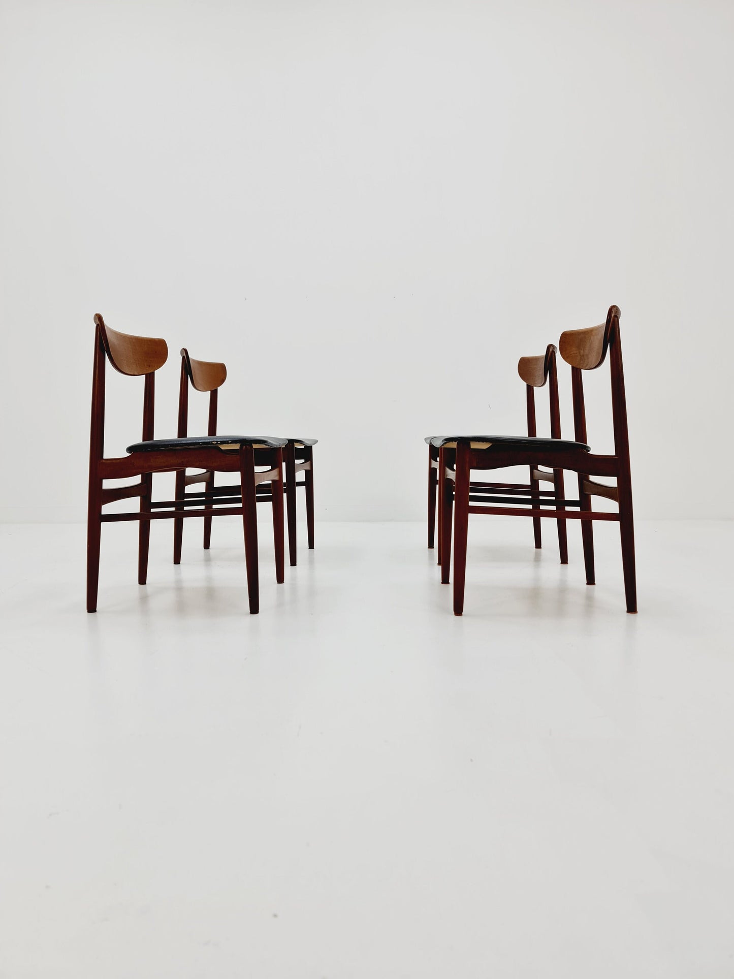 MidCentury Danish Teak Dining Chairs By E.W Bach For Skovby , 1960s, set of 4
