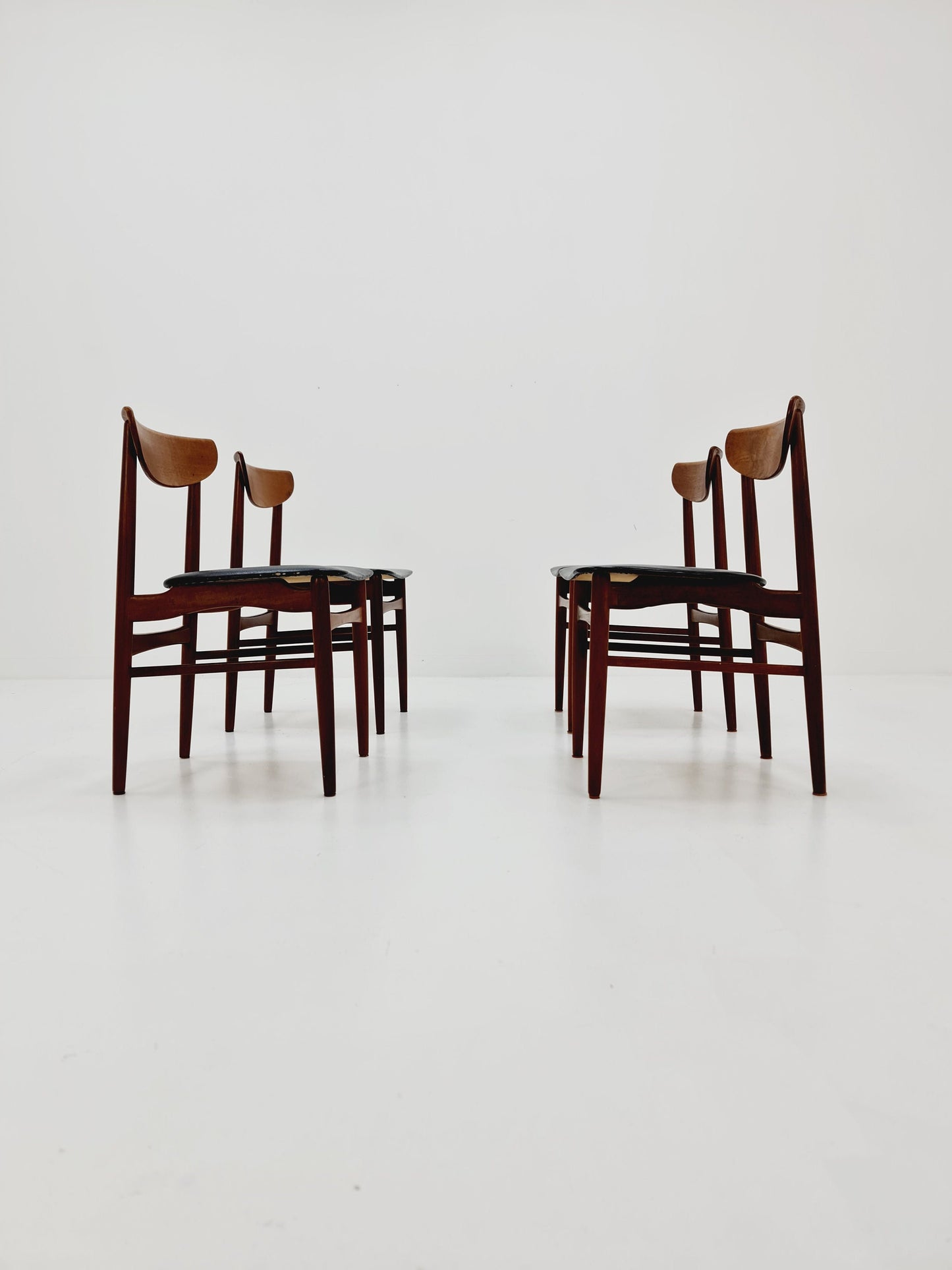 MidCentury Danish Teak Dining Chairs By E.W Bach For Skovby , 1960s, set of 4