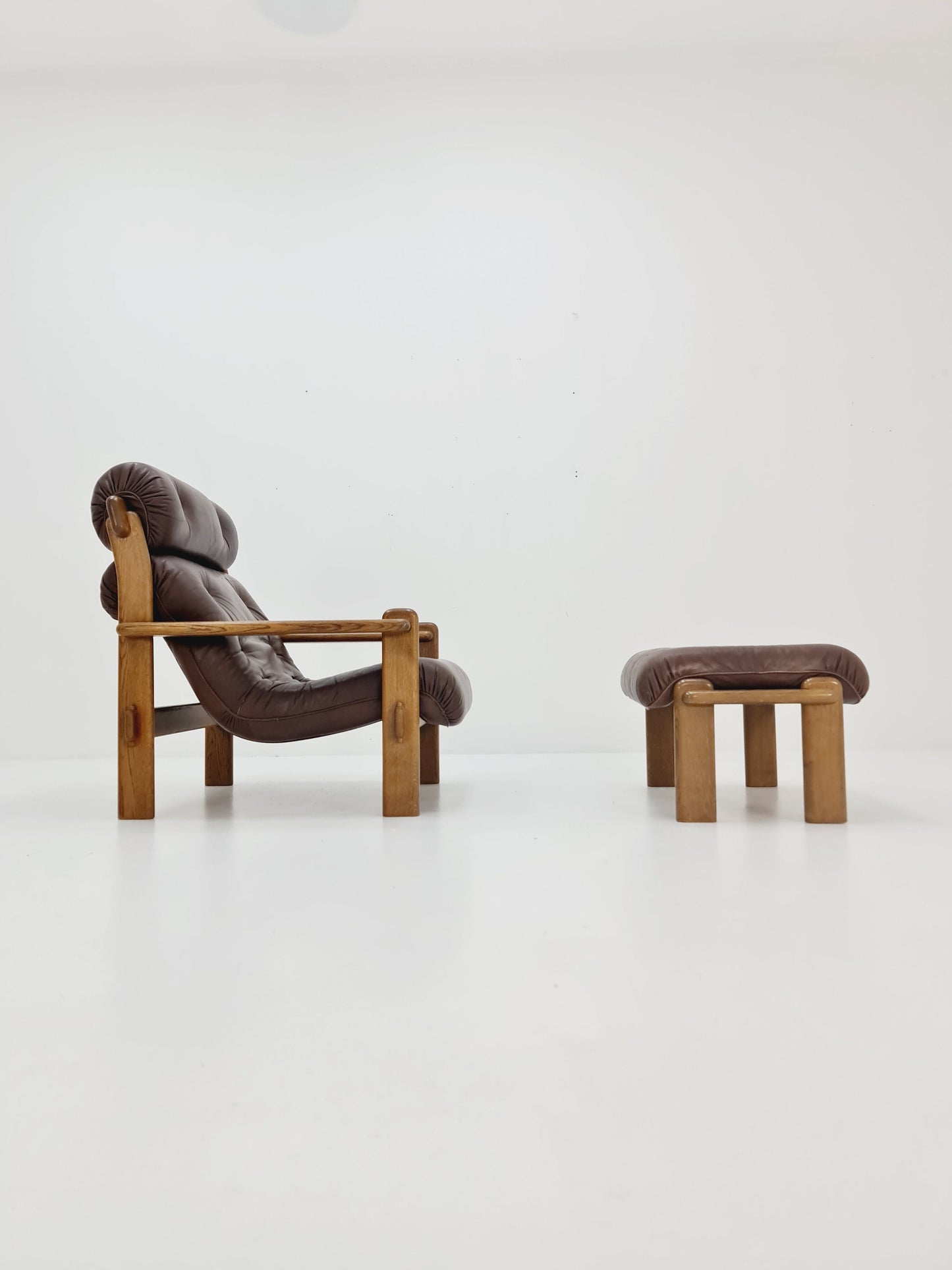 Mid Century Scandinavian Solid Oak & Leather lounge chair/ Easy chair with Ottoman, 1960s
