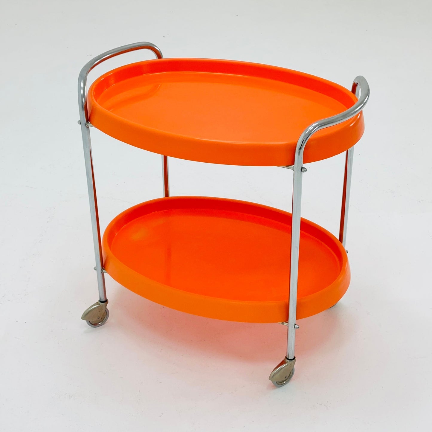 Space Age oval Vintage Orange Plastic Chromed Bar Cart/trolley 1970s, Italy