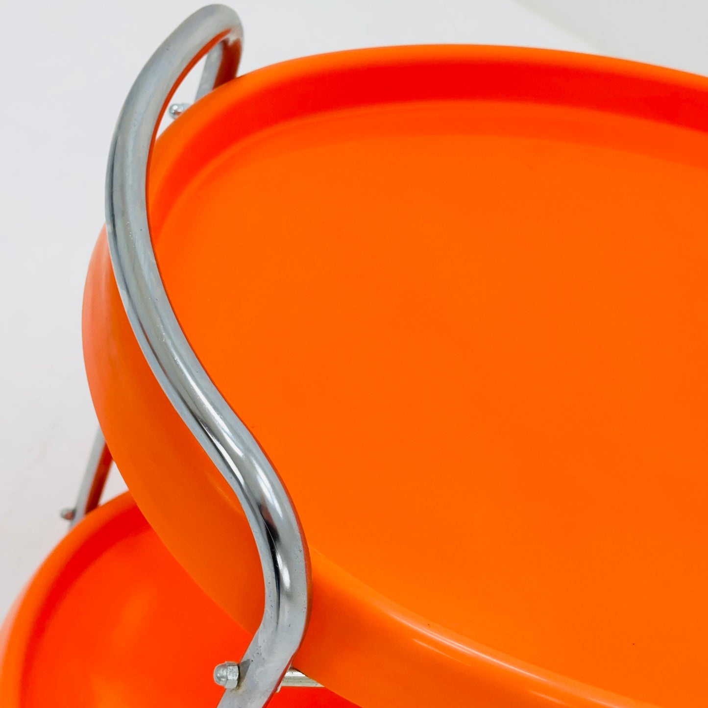 Space Age oval Vintage Orange Plastic Chromed Bar Cart/trolley 1970s, Italy