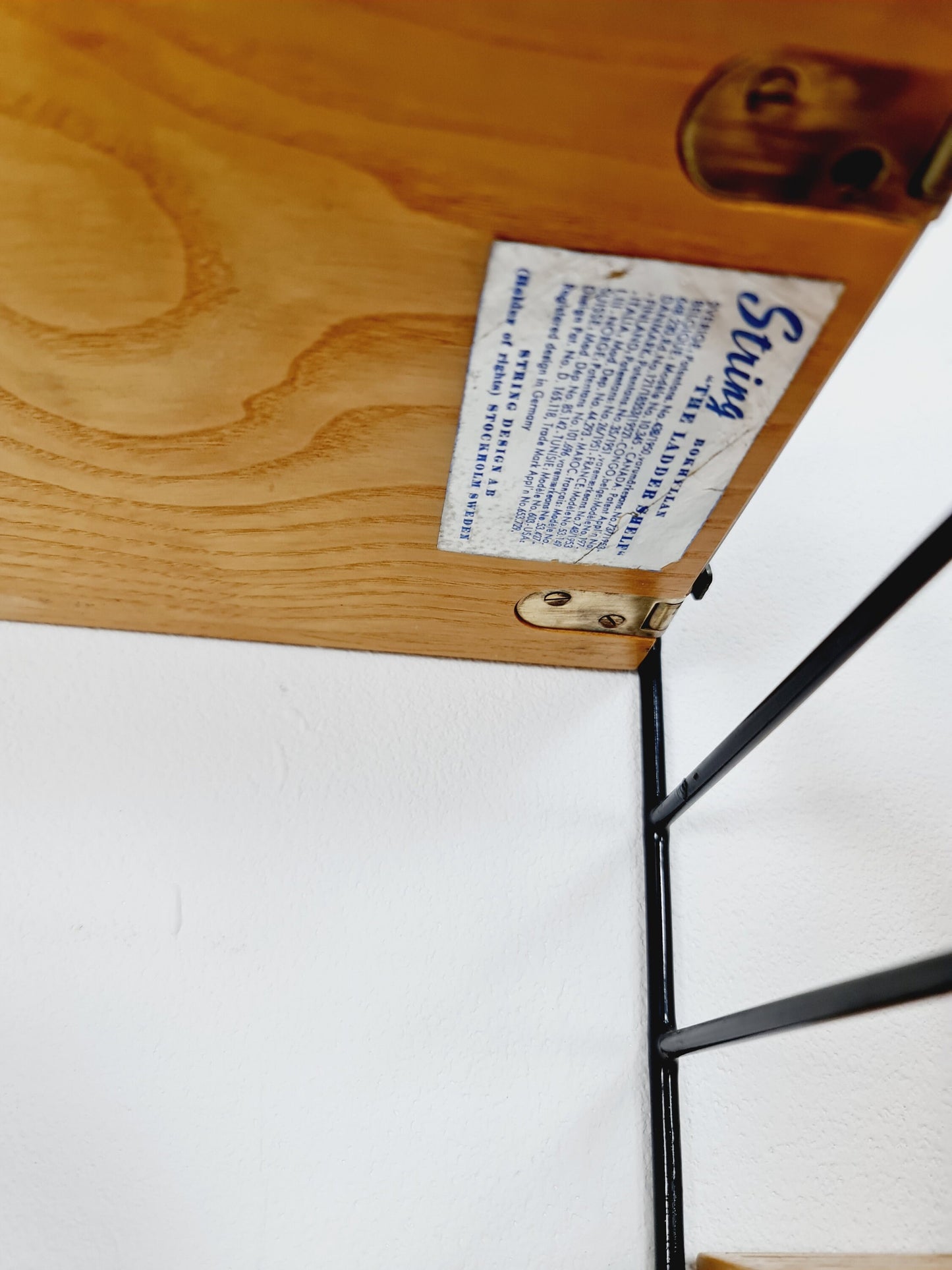 Original MCM Oak shelving system - consists of Black lacquered metal ladders, from string Stockholm 1960s