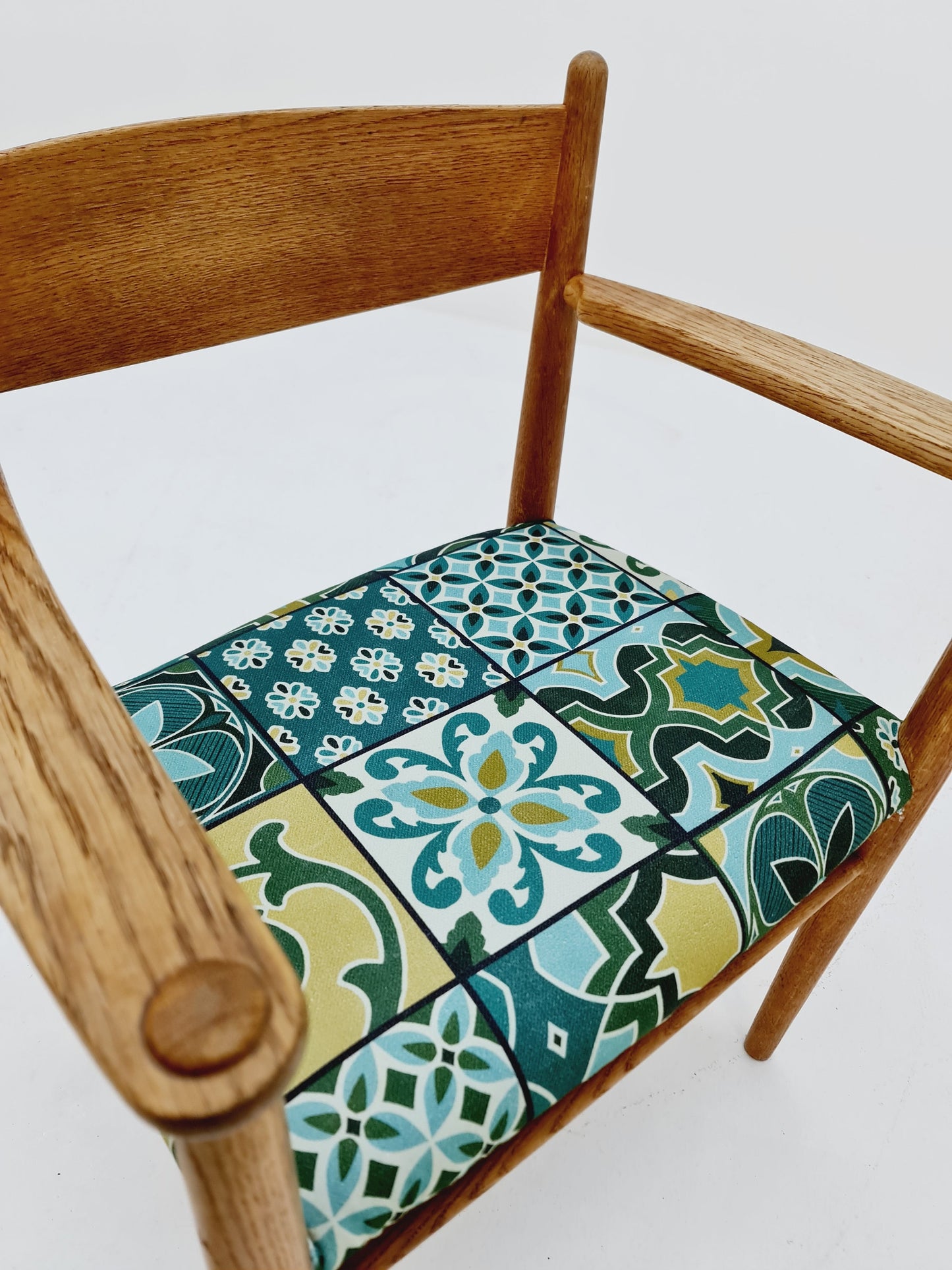 Mid century Danish oak chair ch 36 by Hans Wegner, 1960s